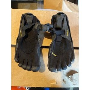 Vibram FiveFingers Women’s 37 / 6